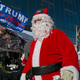 Illustration for article titled The Trump Administration Plot to Turn Santas Into Covid-Vaccine Influencers
